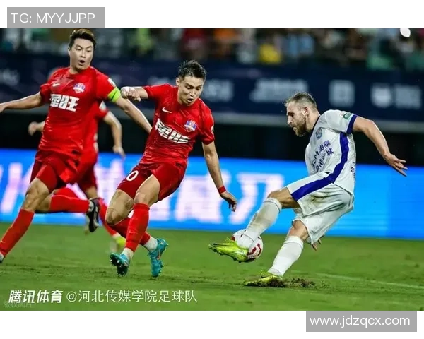 赛后复盘:上海足球队 vs 南京足球队的心理素质_1 赛后复盘:上海足球队 vs 南京足球队的心理素质_1